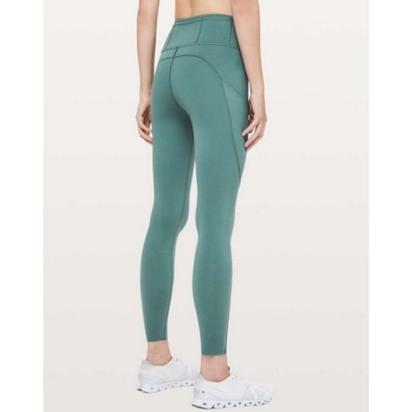 Lululemon Fast & Free 7/8 Tight II Nulux 25" Green Smoke Size 8 - Picture 3 of 10